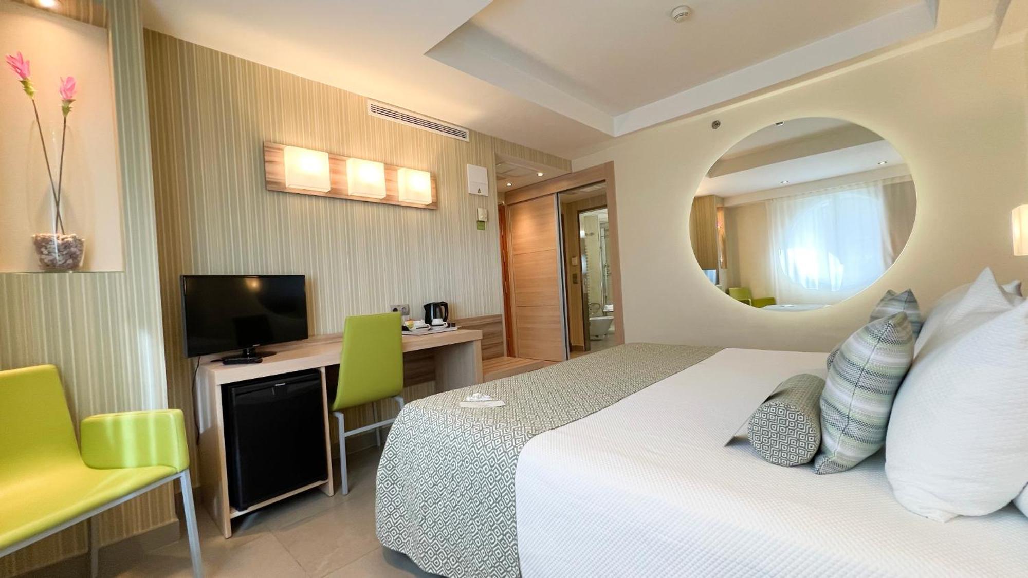 Riviera Beachotel - Adults Recommended 베니돔 외부 사진